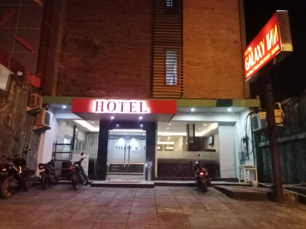 Galaxy Inn Baubau Εξωτερικό φωτογραφία