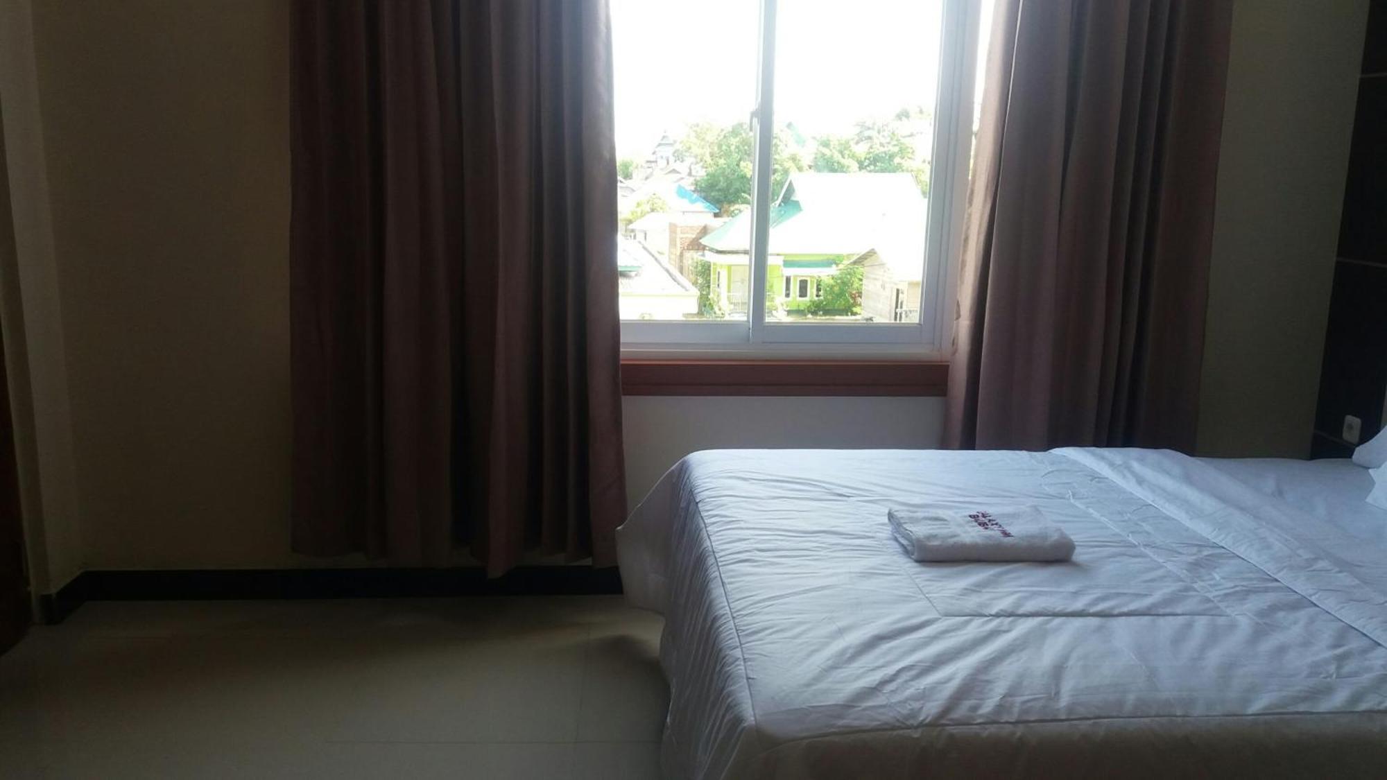 Galaxy Inn Baubau Εξωτερικό φωτογραφία