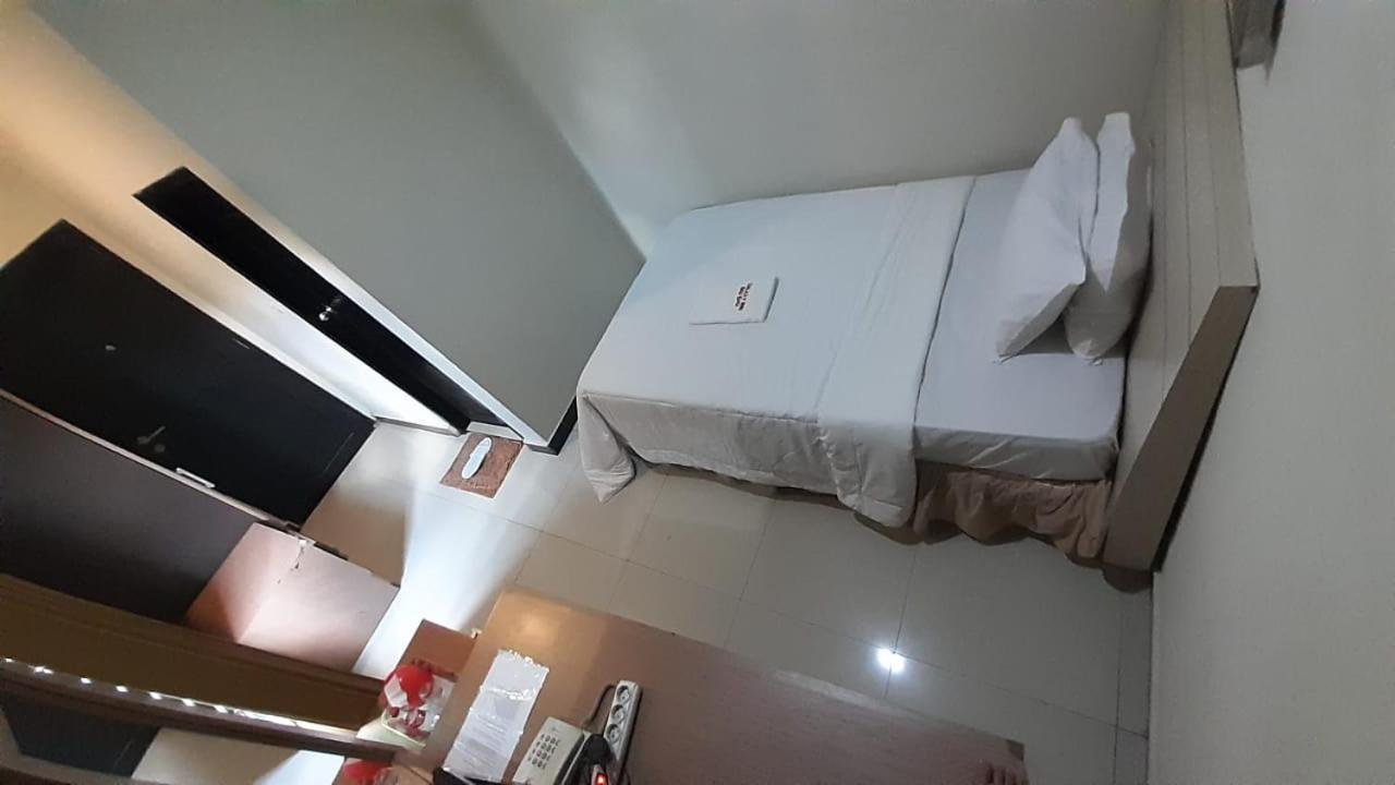 Galaxy Inn Baubau Εξωτερικό φωτογραφία