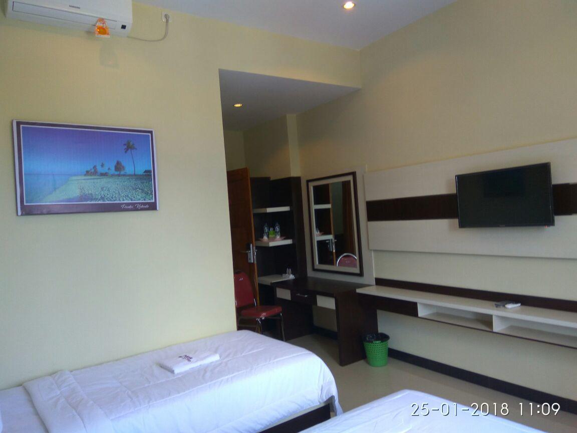 Galaxy Inn Baubau Εξωτερικό φωτογραφία