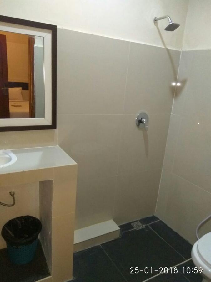 Galaxy Inn Baubau Εξωτερικό φωτογραφία